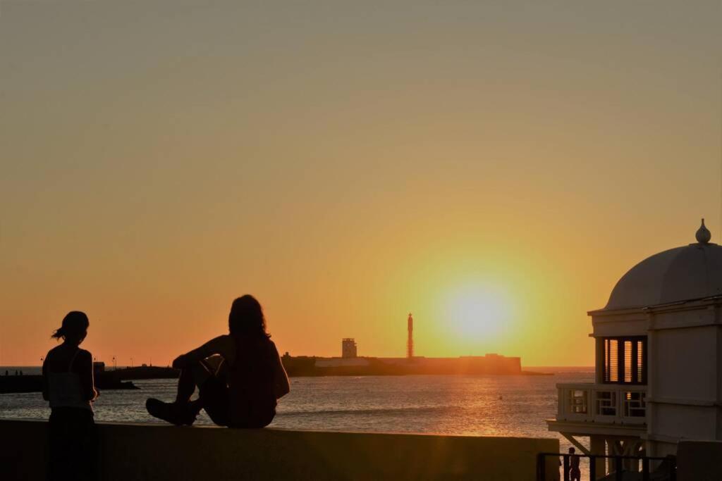 Esencia De Cadiz Entre La Vina Y El Mercado Экстерьер фото